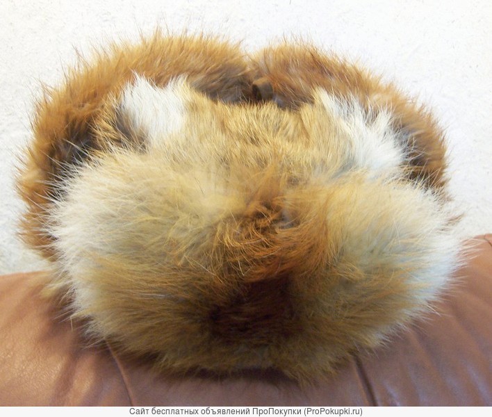 Классическая шапка-ушанка изготовлена из меха лисы. Размер: 58
