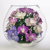 Живые цветы в вакуумных вазах