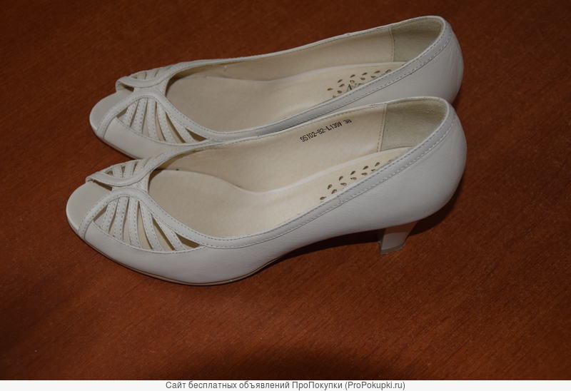 Туфли женские, натуральная кожа, песочного цвета,размер 38
